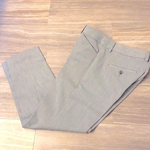 Like NEW EXPRESS Editor Cropped Trouser - Picture 3 of 12